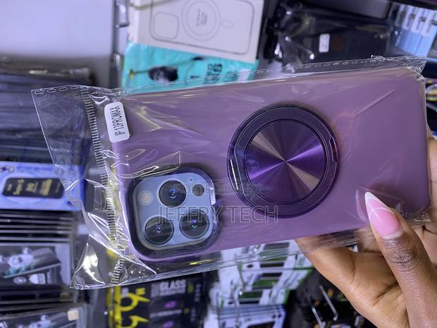 Ueebai Case for iPhone 13 Pro Max Liquid Silicone Phone Case - thumbnail 2