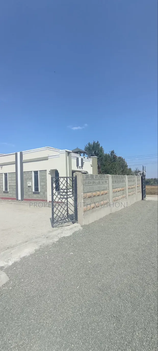 3bdrm Bungalow in Kitengela for sale