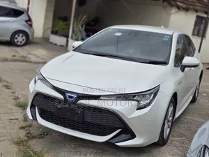 Toyota Corolla Hatchback 2020 White