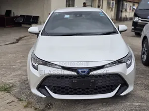 Toyota Corolla Hatchback 2020 White