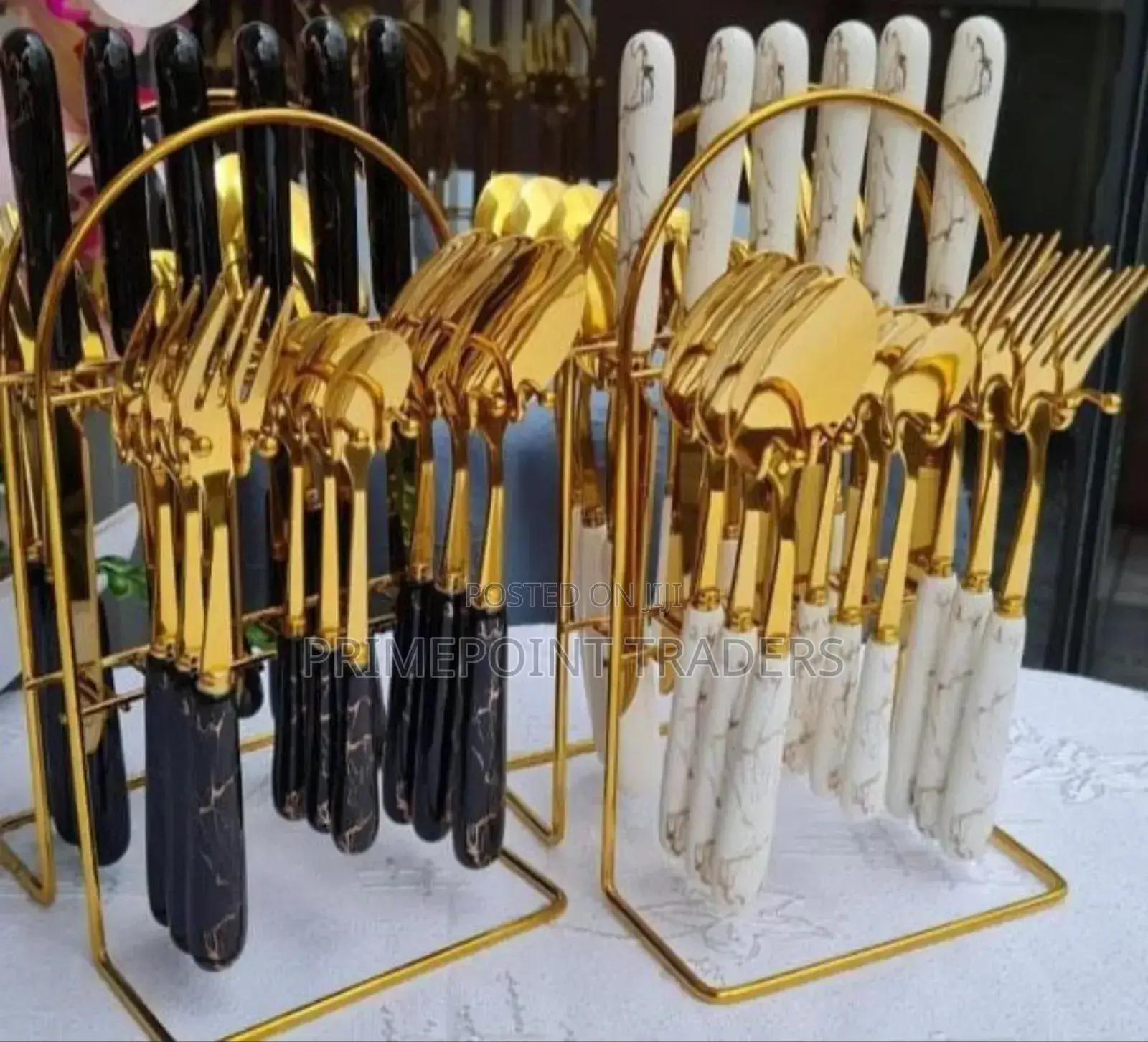 Heavy Marble Gold Cutlery Sets 
24 Pcs✓