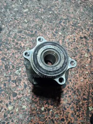 Rear Hub Nissan Xtrail T32