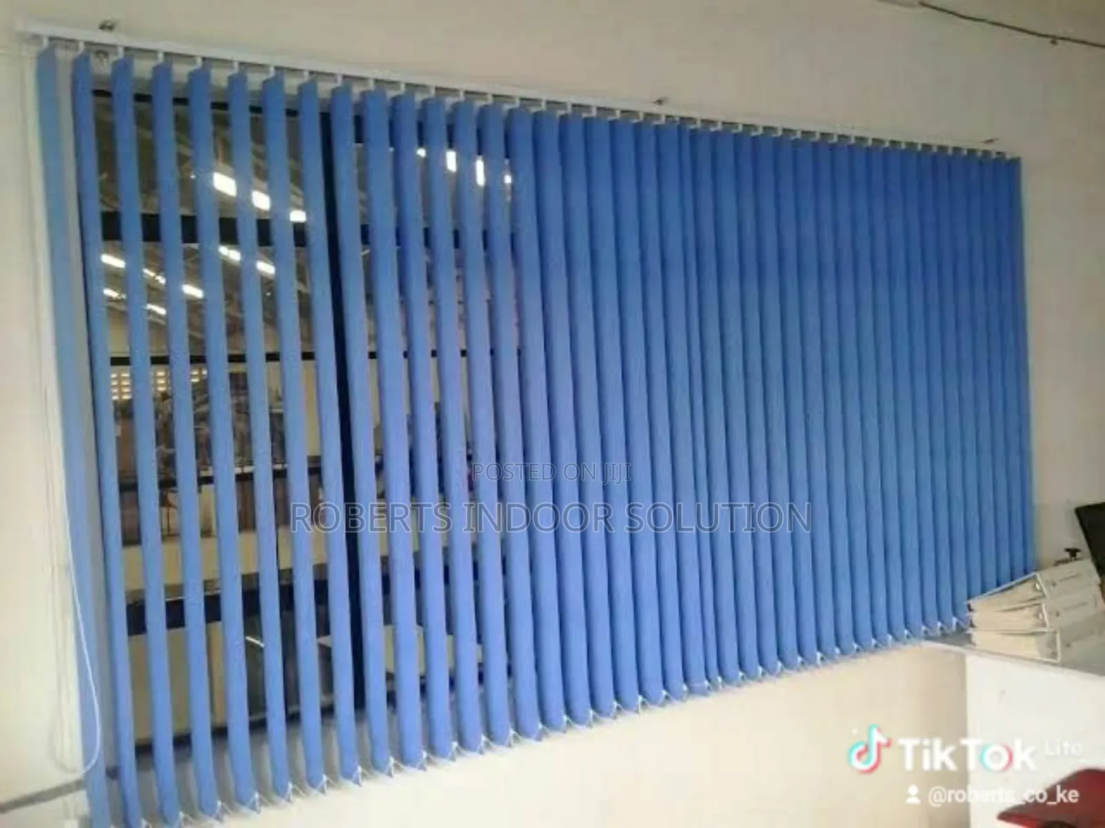 Blue Vertical Blinds, Control The Light Embrace De Privacy