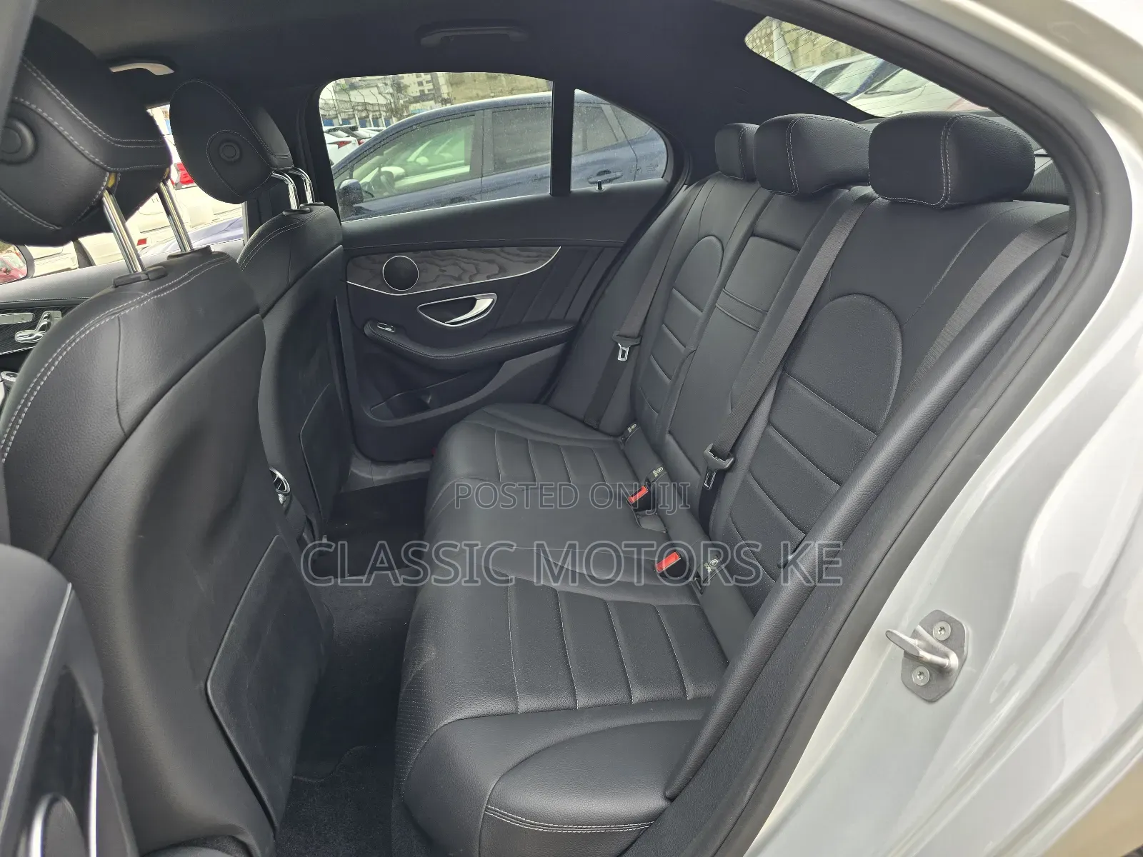 Mercedes-Benz C200 2018 Silver