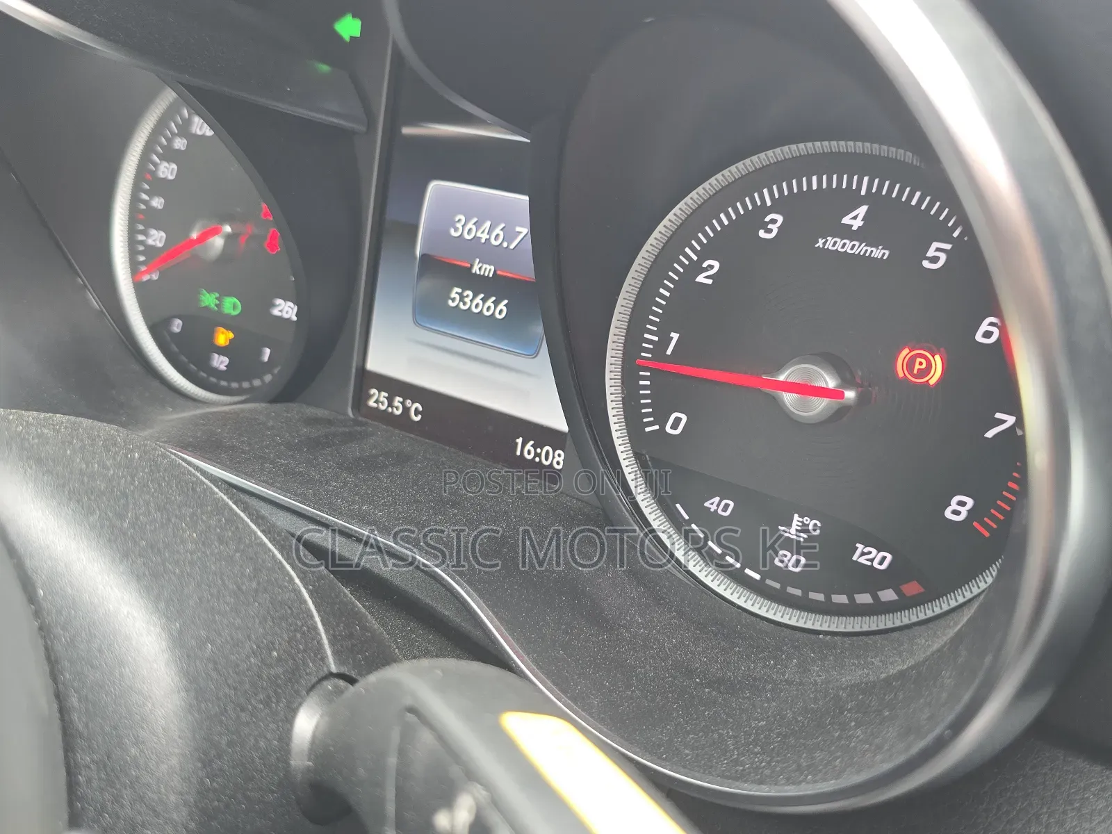 Mercedes-Benz C200 2018 Silver