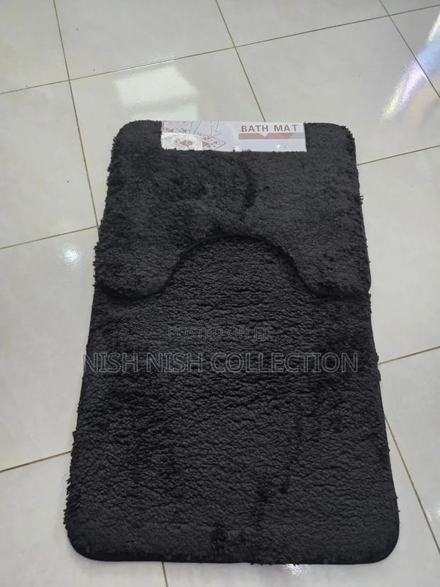 2pcs Ultra-Soft Plush Bath Mat Set - thumbnail 4