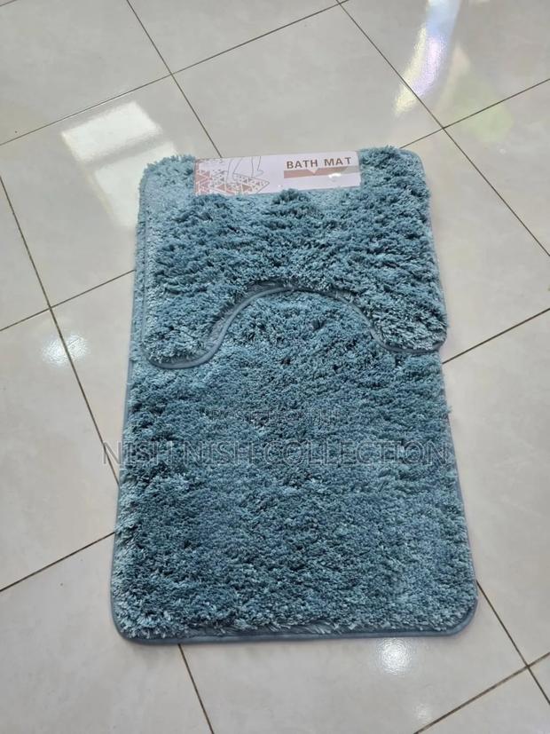 2pcs Ultra-Soft Plush Bath Mat Set - thumbnail 6