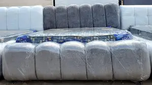 5 by 6 Modern Sturdy Bubble Bed