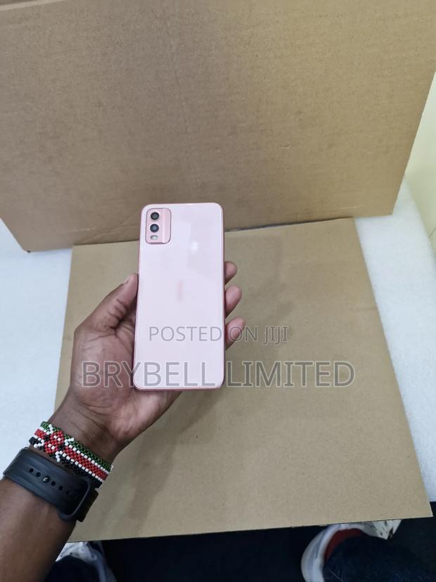 Nokia C32 128 GB Pink - thumbnail 6