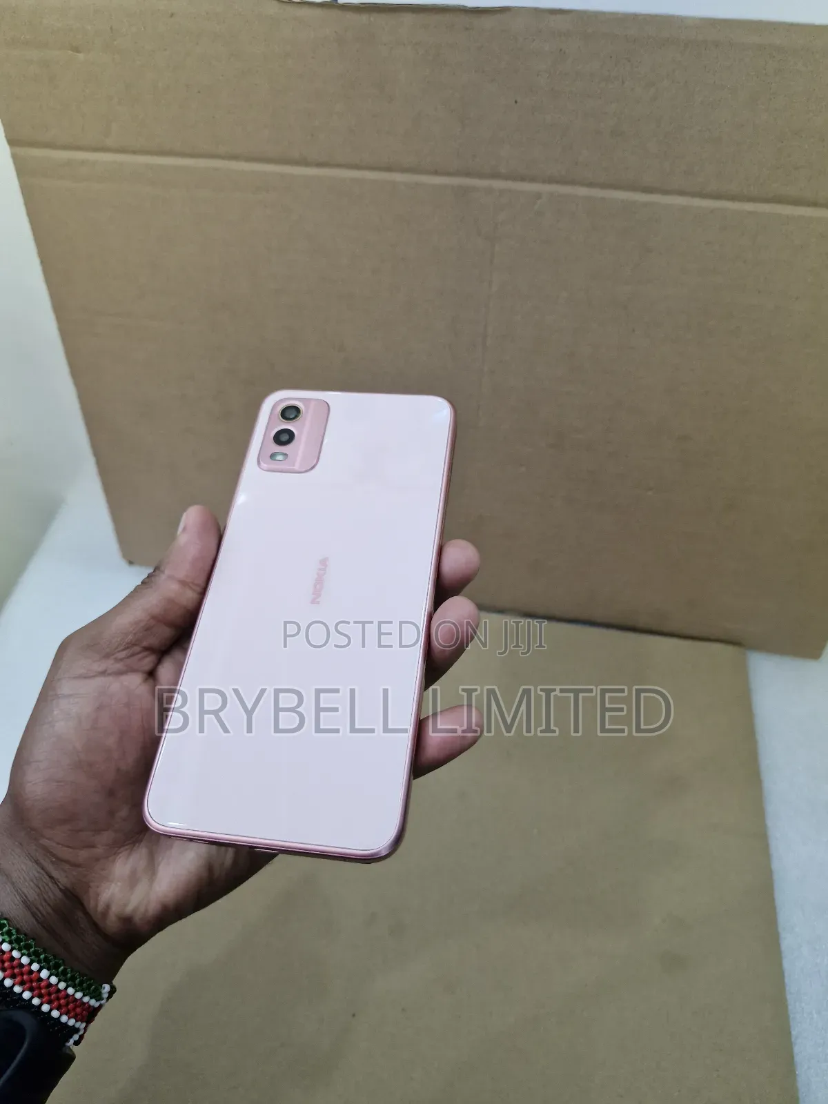 Nokia C32 128 GB Pink