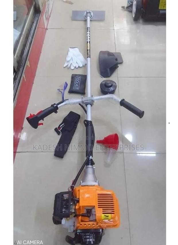 Dera 42.7cc 2-stroke Grass Cutter - main view