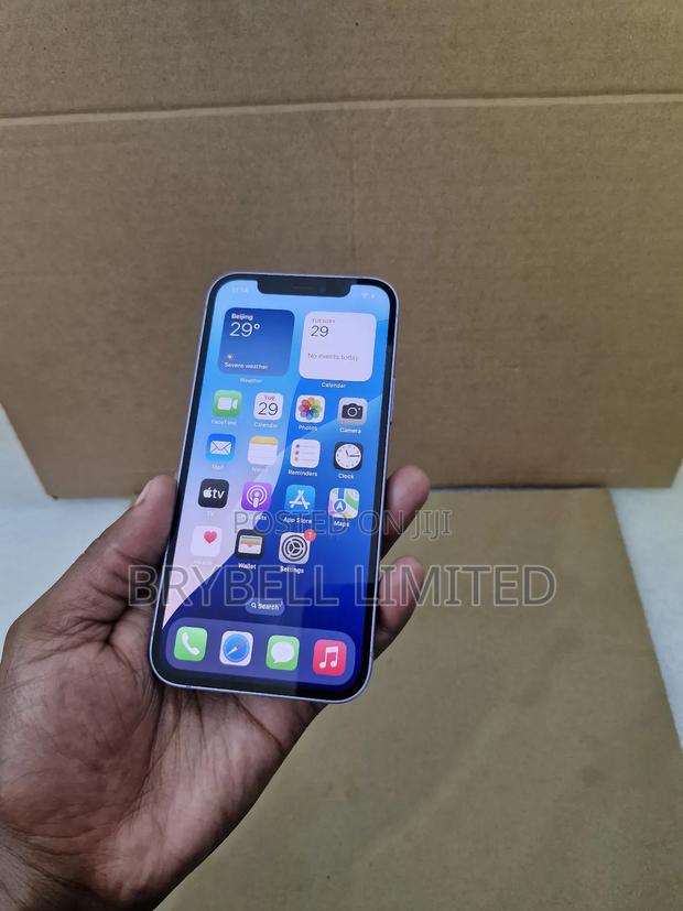 Apple iPhone 12 64 GB Purple - main view