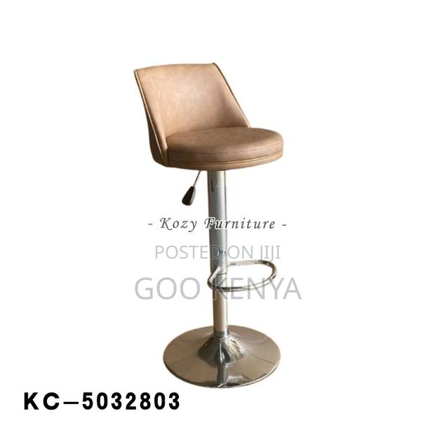 Bar Chairs ; Fabric Counter Stool - thumbnail 2