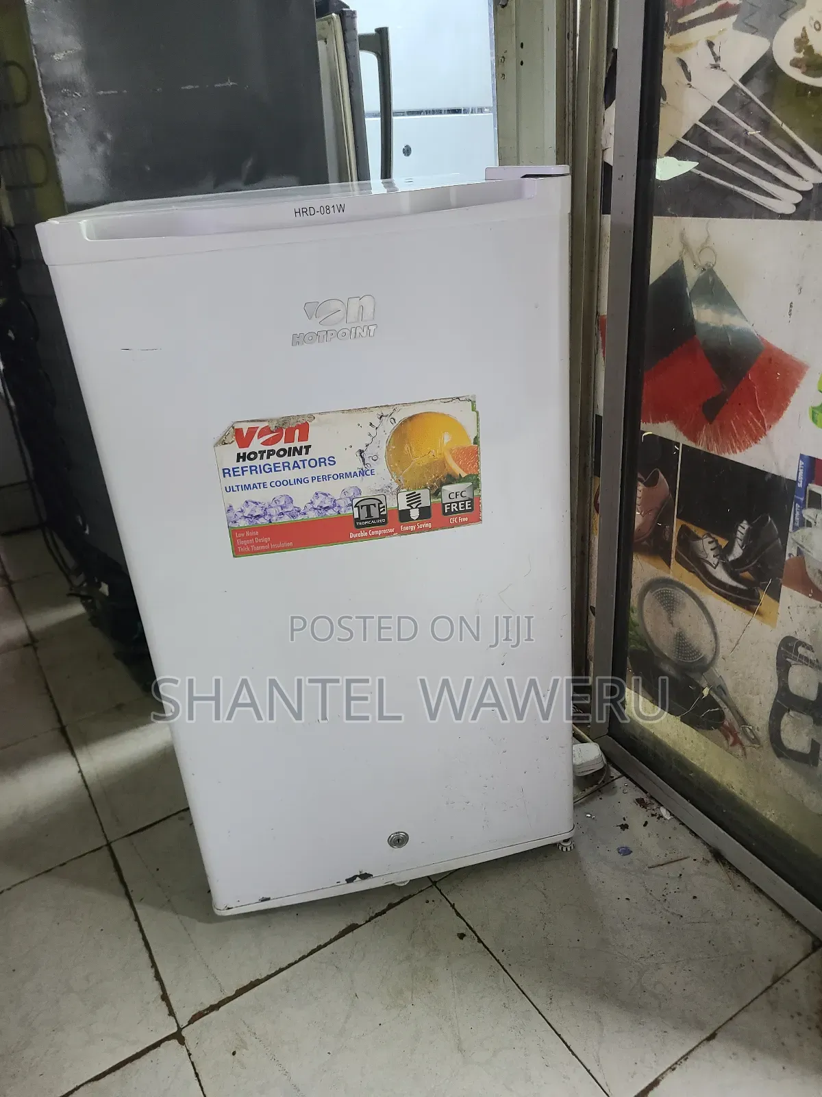 Von Small Fridge