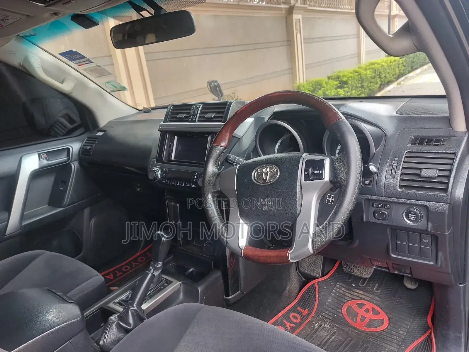 Toyota Land Cruiser Prado 2014 Black