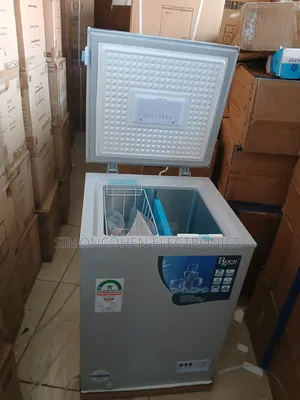 Roch 95litres Chest Freezer (130g)
