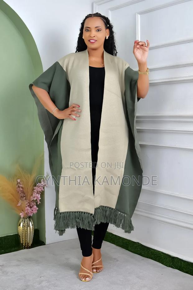 Warm Beautiful Ponchos - thumbnail 3