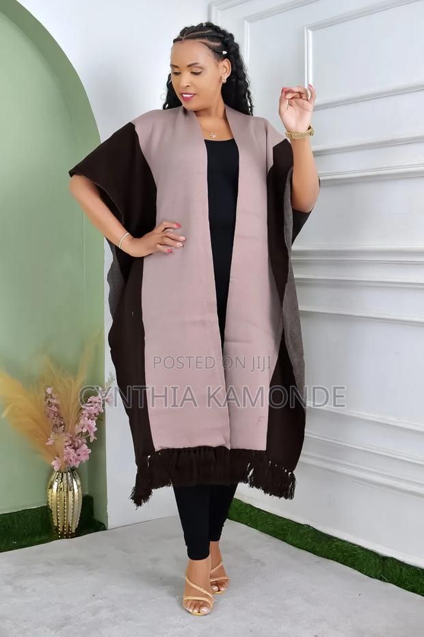 Warm Beautiful Ponchos - thumbnail 5