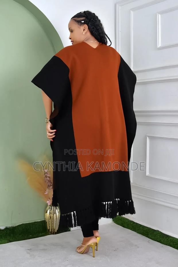 Warm Beautiful Ponchos - thumbnail 7
