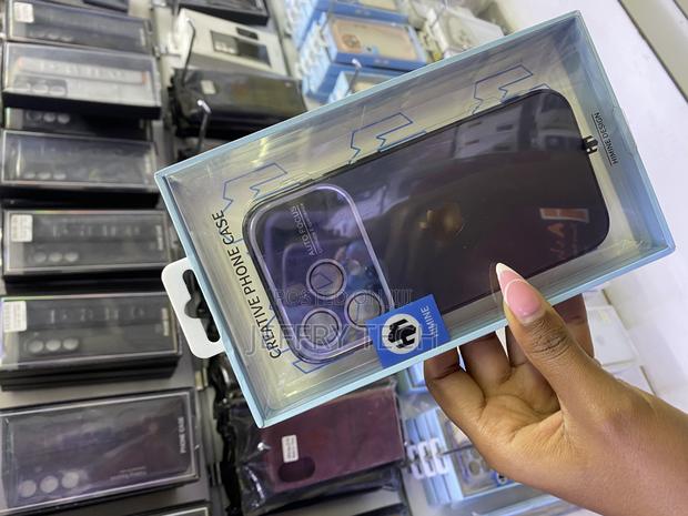 Edun Autofocus Lens Case With Logo for iPhone 14 Pro Max - thumbnail 3