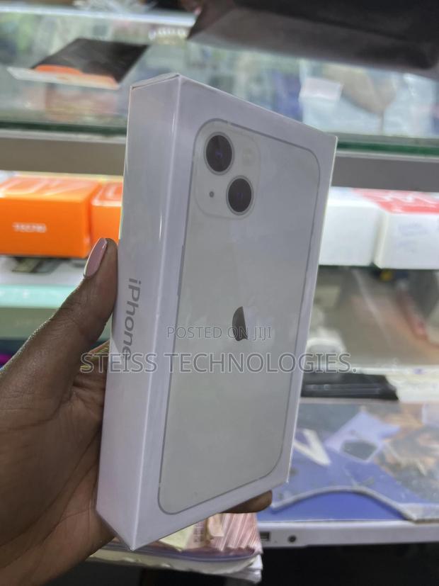 New Apple iPhone 13 128 GB White - thumbnail 4