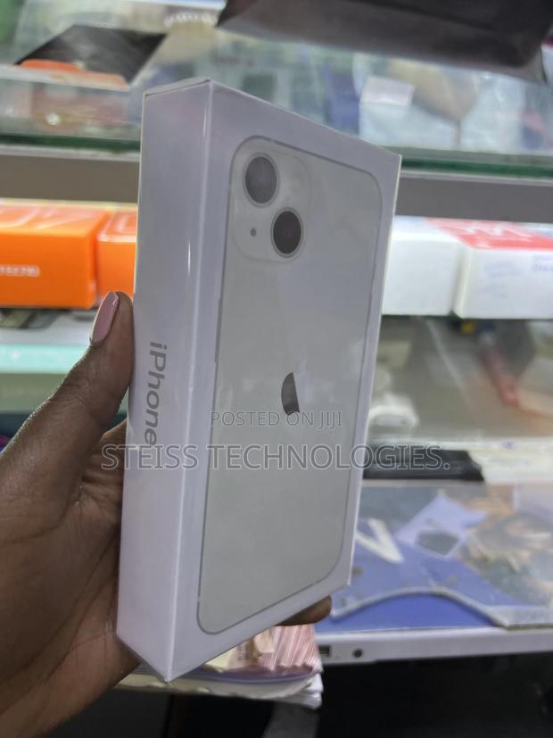 New Apple iPhone 13 128 GB White - thumbnail 2