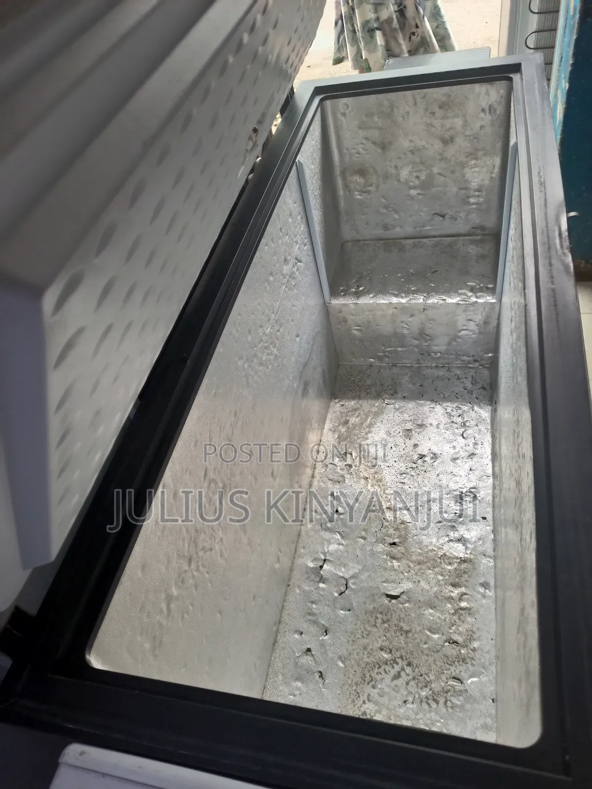 View Horizontal Freezer 550l