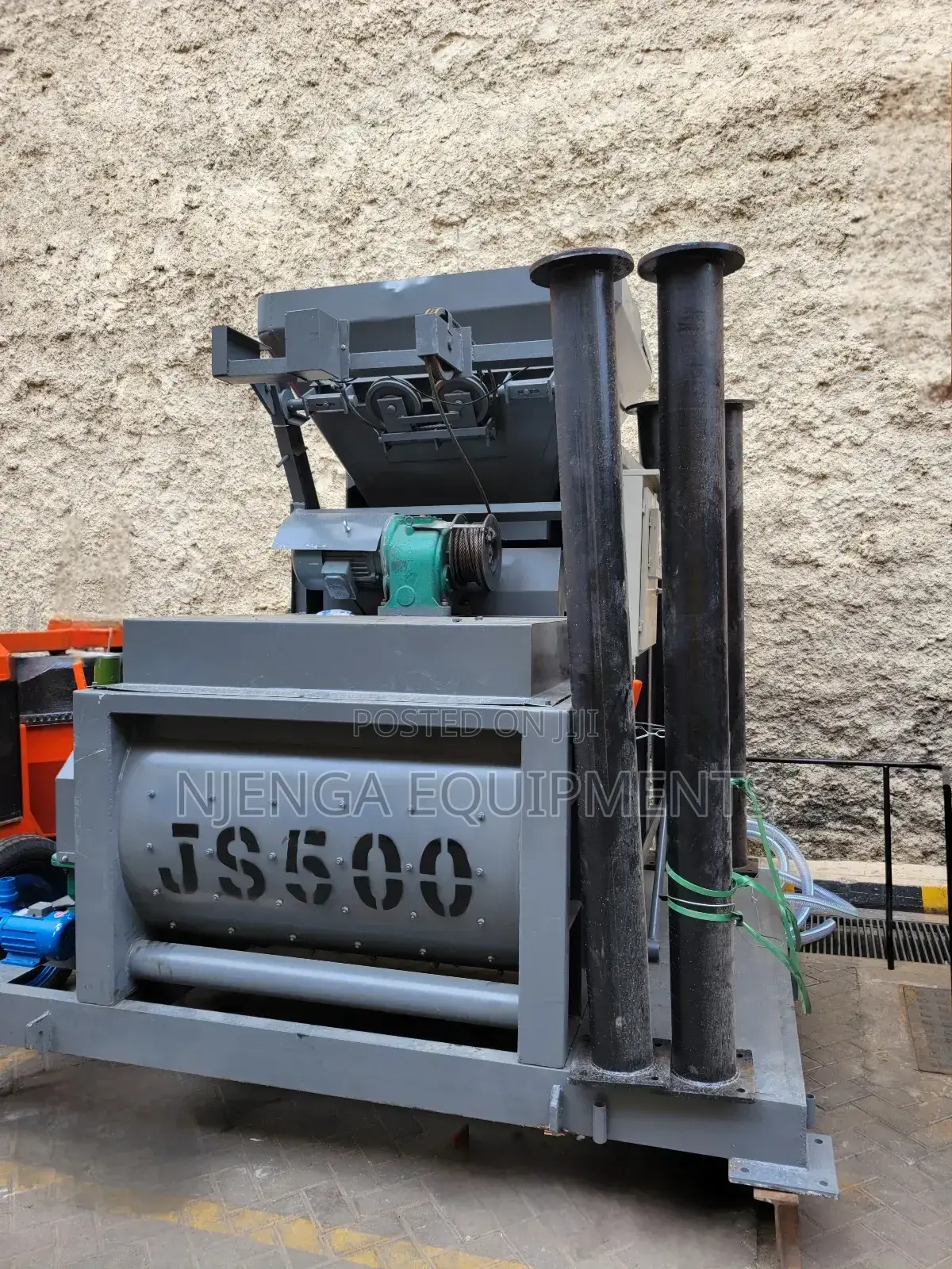 Titan Js500 Concrete Mixer 800l