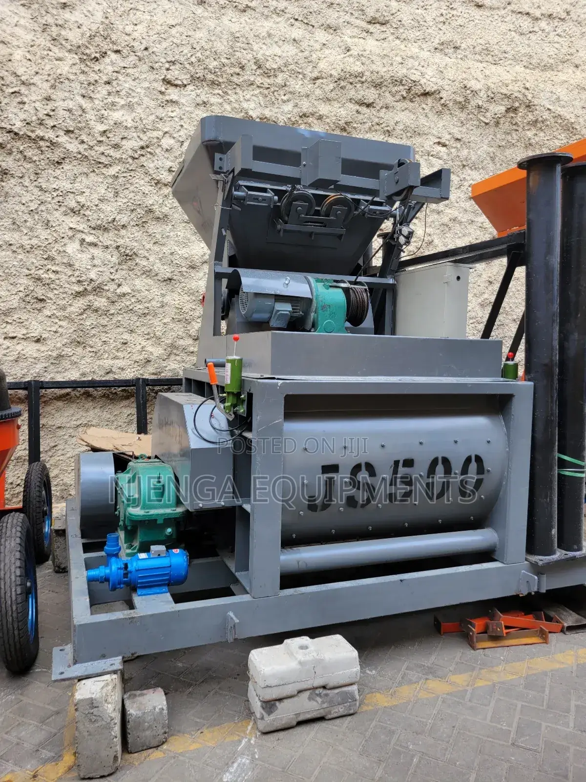 Titan Js500 Concrete Mixer 800l