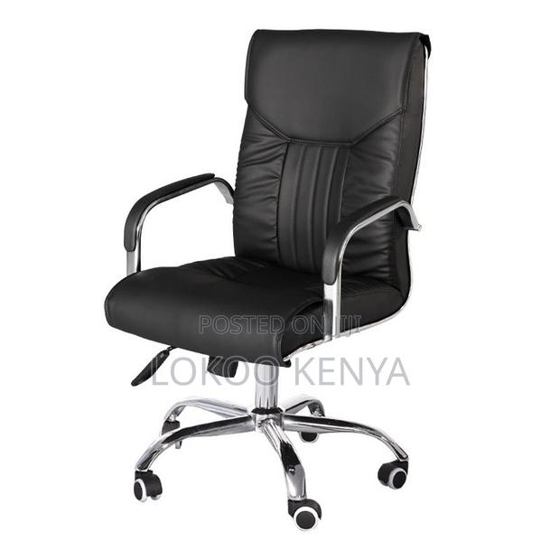 Office Chair : Mobility-Friendly Office Chair - thumbnail 4