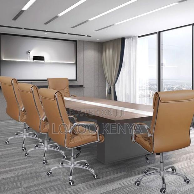Office Chair : Mobility-Friendly Office Chair - thumbnail 6