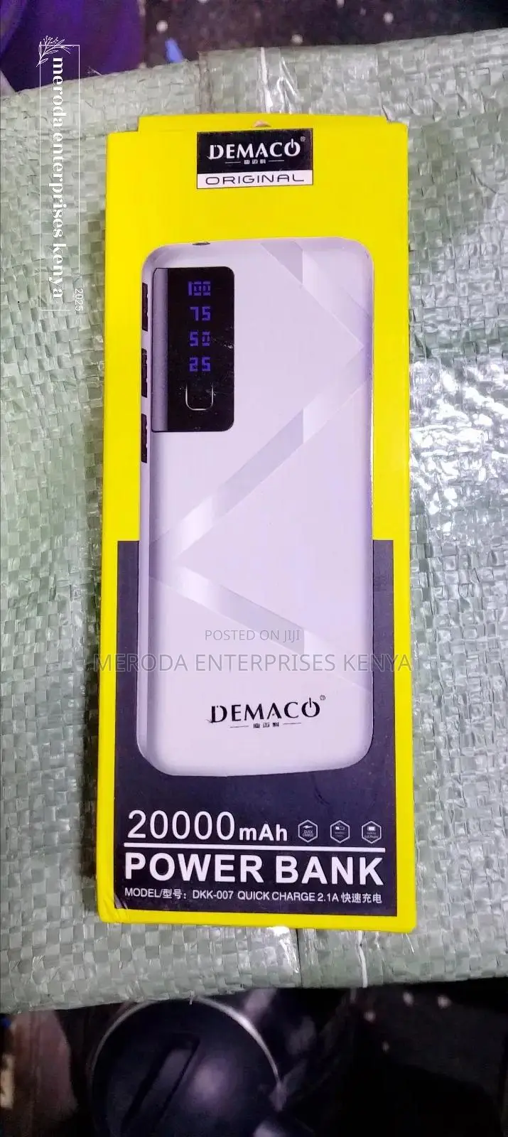 Demaco Power Bank