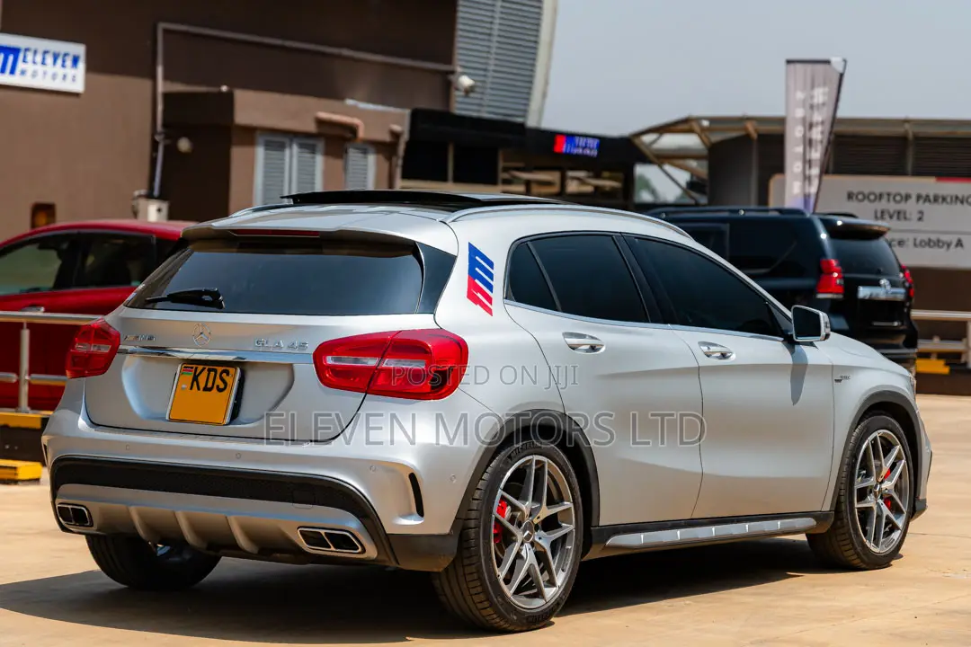 Mercedes-Benz GLA-Class 2017 Silver