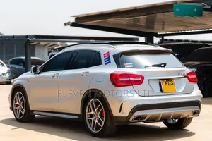 Mercedes-Benz GLA-Class 2017 Silver