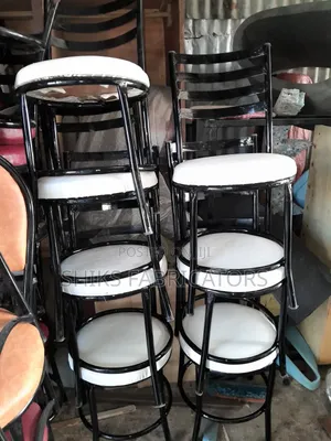 Simple Restaurant Chairs