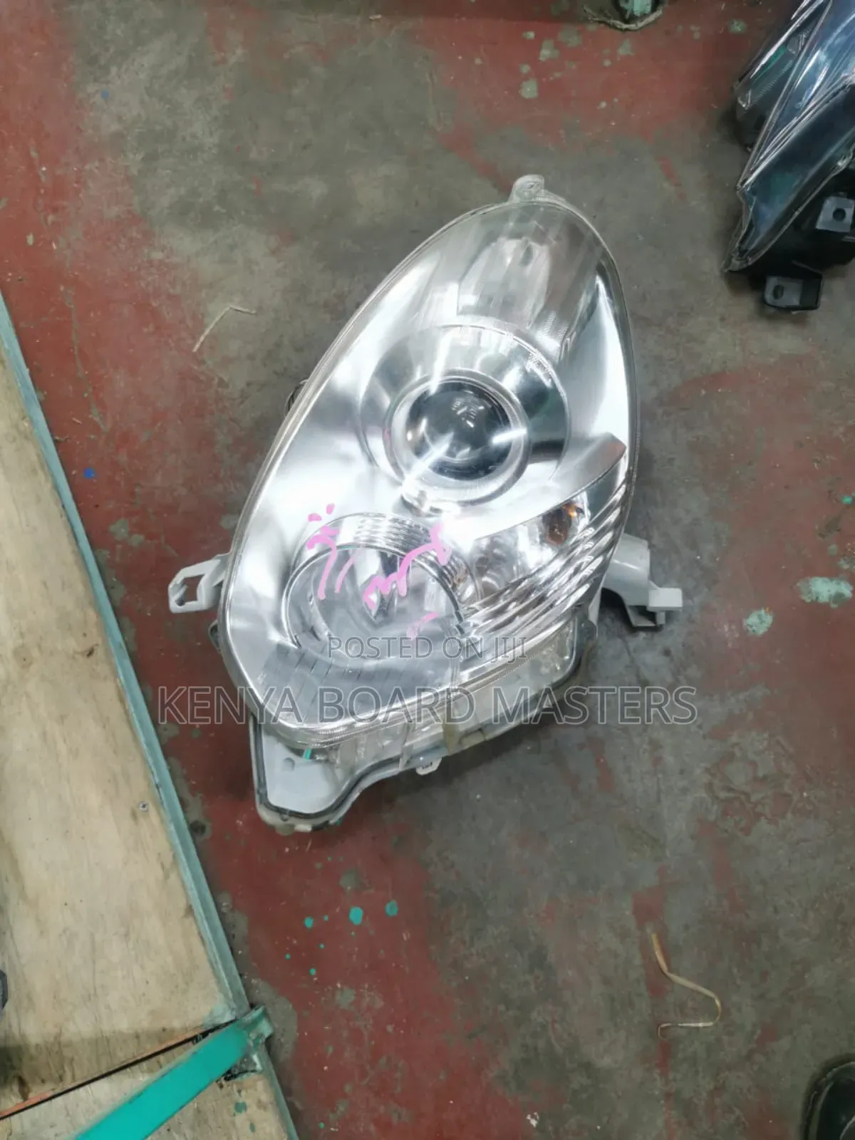Passo Boom Headlight 2010- 2012 Headlight