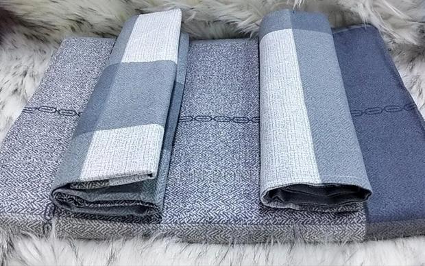 *4 Pc Bedsheets* ✨2 Pcs Bedsheets ✨2 Pcs Pillow Cases - thumbnail 4