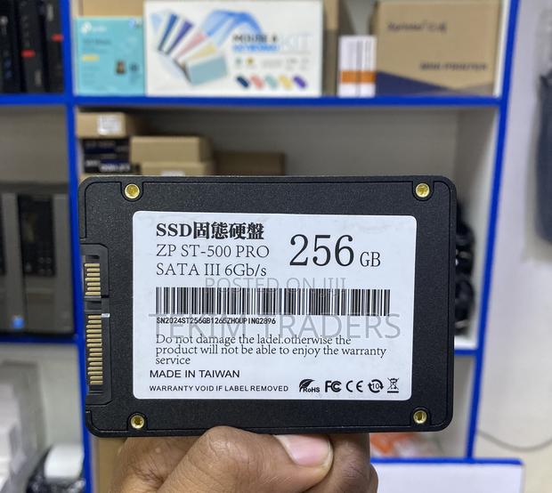 High-Speed 256gb Sata SSD – 2.5 Inch Internal