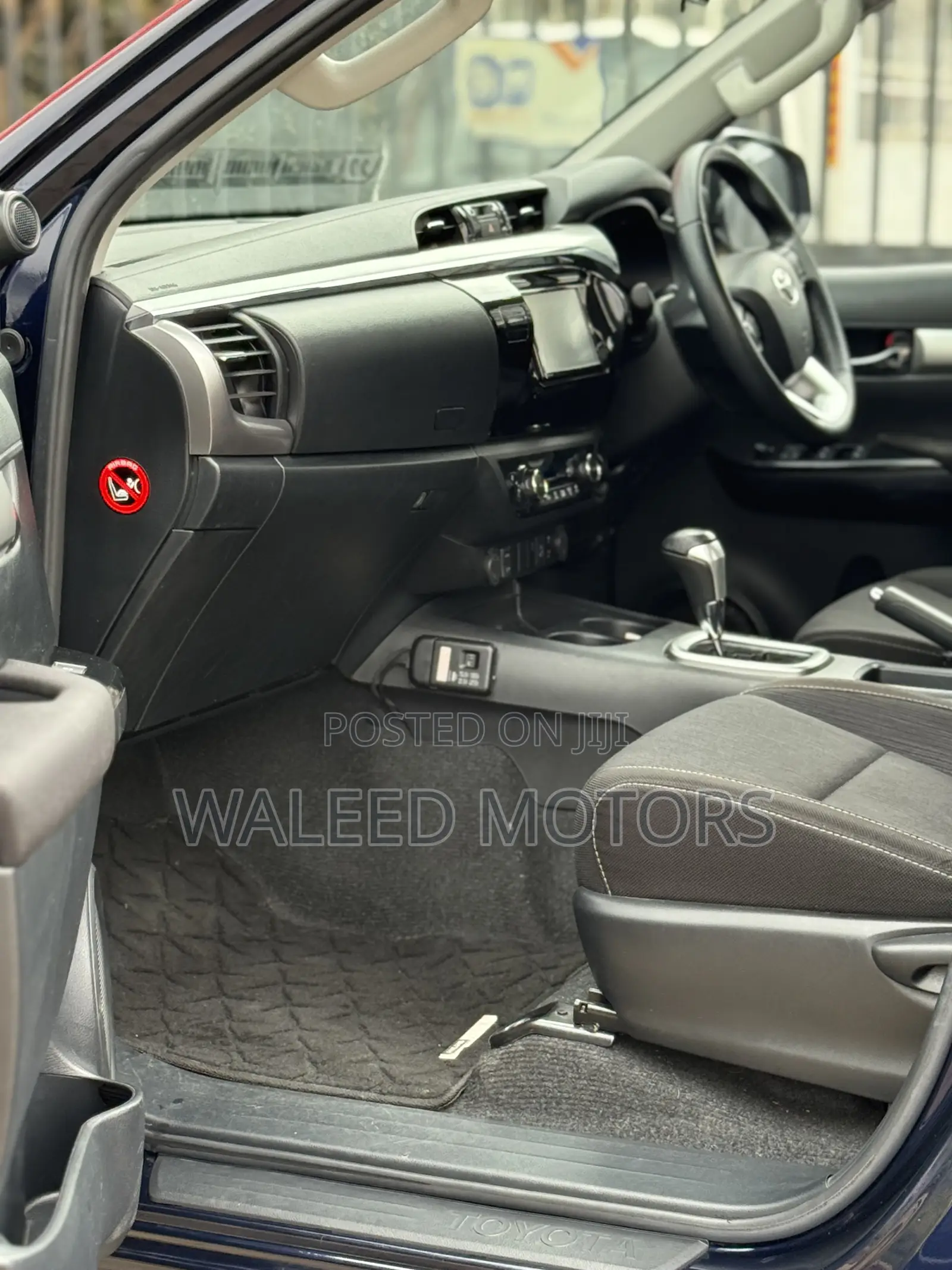 Toyota Hilux 2.4 Diesel 2020 Blue