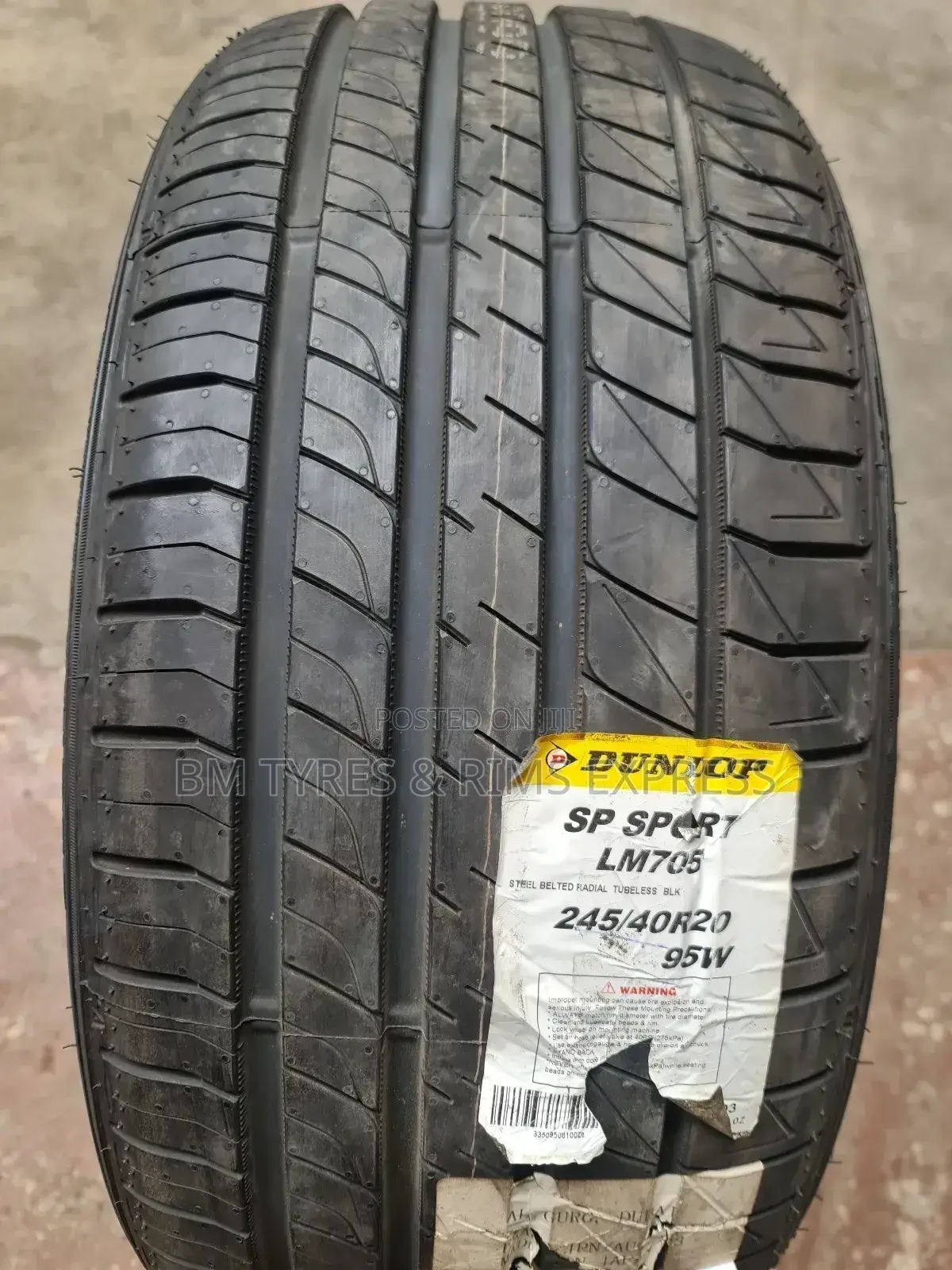245 /40 R20 Dunlop Tyres (Japan) Highway Terrrain