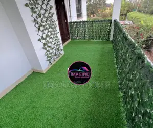 Make Your Space Pop With Green Fences