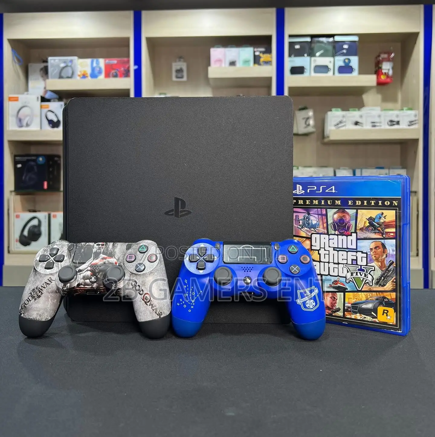Ps4 Slim 2 Pads, Gta v Used