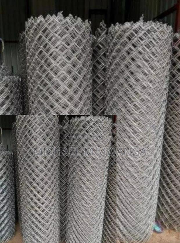 Strong 12.5g, 2.5mm, 4ft, 50x50 Chain Link - main view
