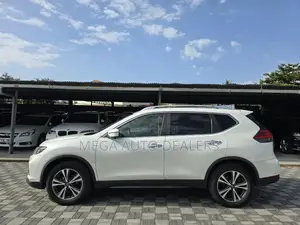 Nissan X-Trail 2018 White