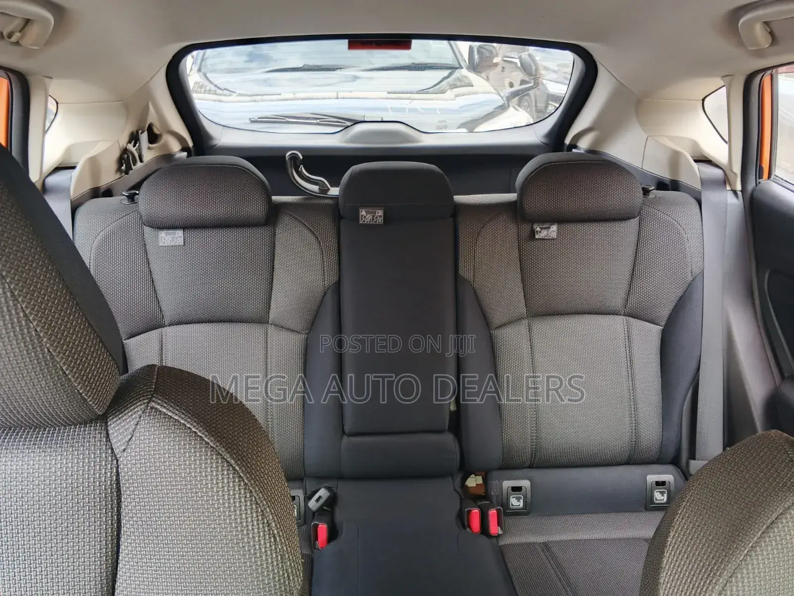 Subaru XV 2018 Orange