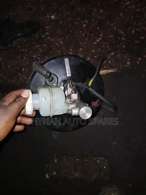 Brake Booster and Brake Master Cylinder Mitsubishi Chariot