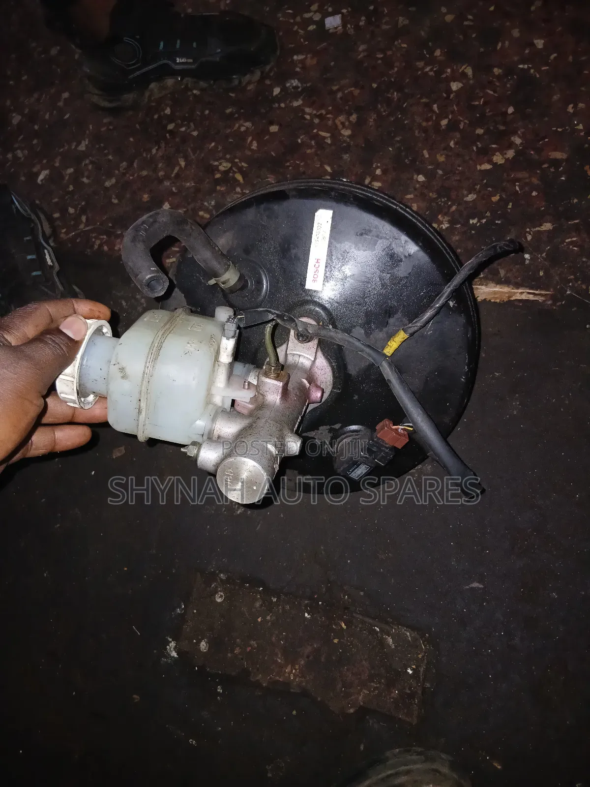 Mitsubishi Lancer Brake Booster Complete Plus Cylinder