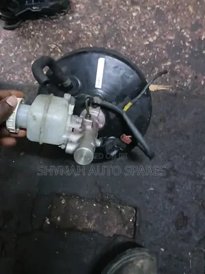Mitsubishi Lancer Brake Booster Complete Plus Cylinder
