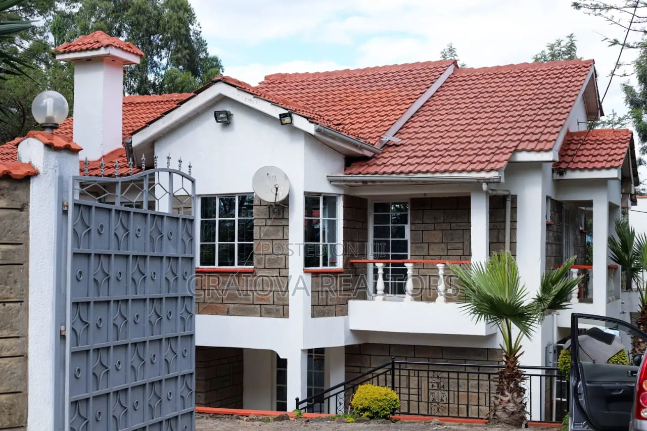6bdrm Townhouse/Terrace in Rimpa for sale