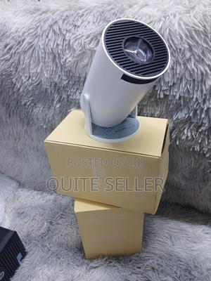 Travelling Portable Android 13 Hy300 Projector Wifi - thumbnail 2